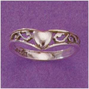 #23946S08 S.S. Heart Filigree Ring